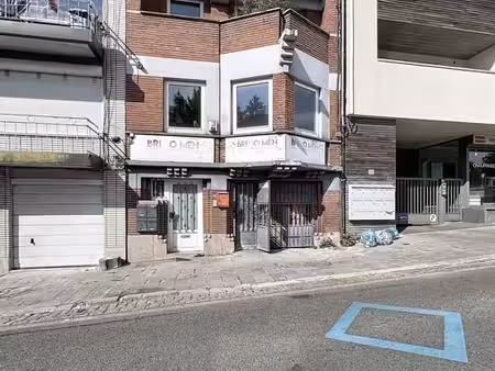 immeuble de rapport - rez-de-chaussée commercial + 3 appart