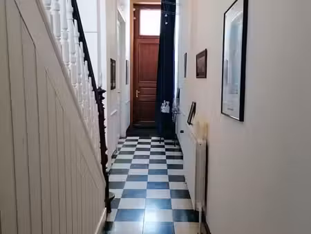 charmante maison rénovée – 4 à 5 chambres
