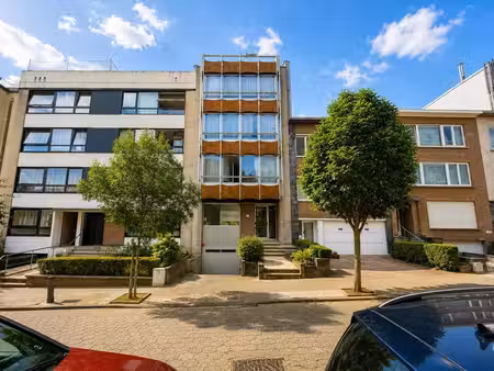lebon - superbe rdc 1ch avec terrasse et jardin (poss garage
