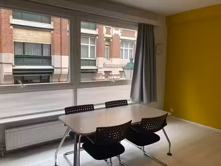 appartement 1 chambre haut de saint-gilles lumineux & calme