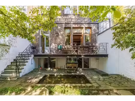 superbe maison avec jardin et grands volumes