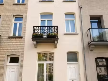 maison unifamiliale de 183 m² 5 chambres très lumineuse