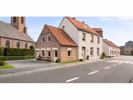 usage mixte à vendre à orroir pour € 275.000