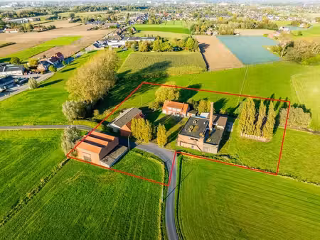 fantastique rothouse à la frontière entre izegem et lendeled