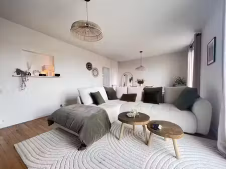 location appartement 3 pièces 70 m² à clermont-ferrand (63000)