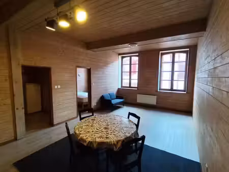location appartement 3 pièces 58 m² à saint-jean-pied-de-port (64220)