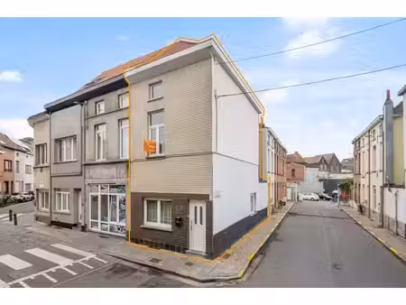 instapklare woning met 4 slaapkamers op een uitstekende l...