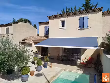 vente maison 5 pièces 104 m² à salon-de-provence (13300)  385 000 €