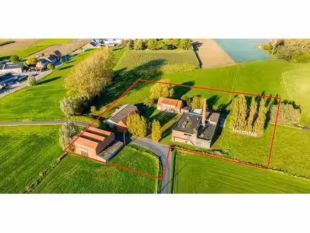 ferme à vendre à lendelede pour € 500.000 avec 4 chambres à coucher