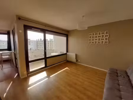 location appartement 1 pièce 35 m² à villeurbanne (69100)