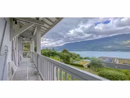 villa avec jardin et terrasse tresserve (73)