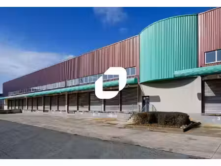 location entrepôt lieusaint 77127 3908m²