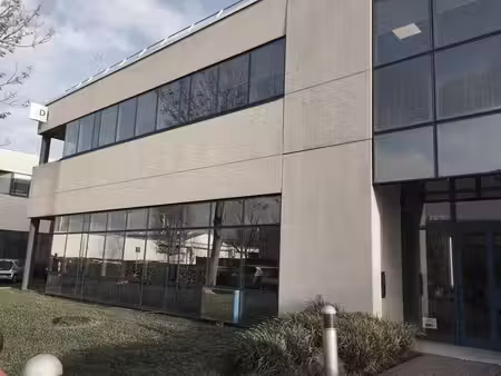 location local d’activités gennevilliers 92230 1395m²