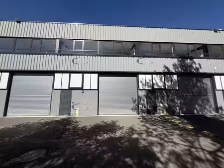 location local d’activités noisy-le-grand 93160 440m²