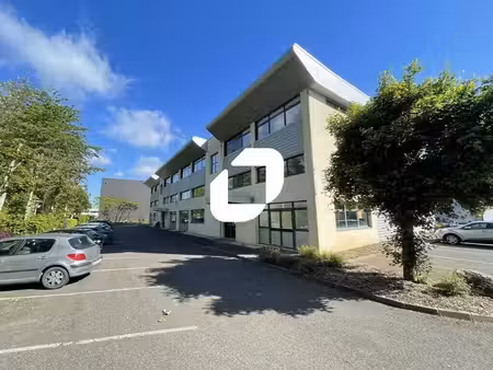 location local d’activités saint pierre du perray 91280 337m²