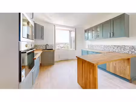 appartement t3 entièrement rénové