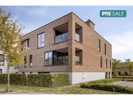 appartement prêt à emménager à vendre dans le centre de wuus