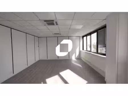 location bureaux le kremlin bicetre 94270 27m² à 96m²
