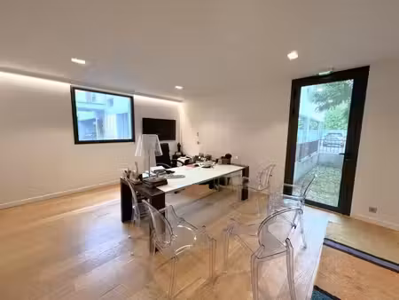 location bureaux nanterre 92000 107m²