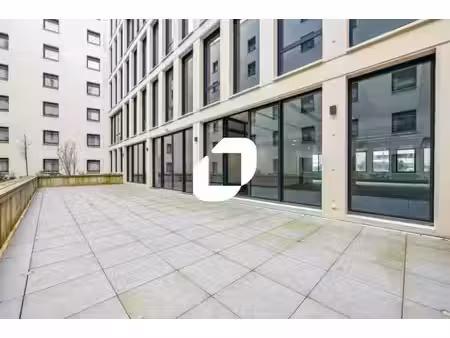 location bureaux 337m² à 1842m²