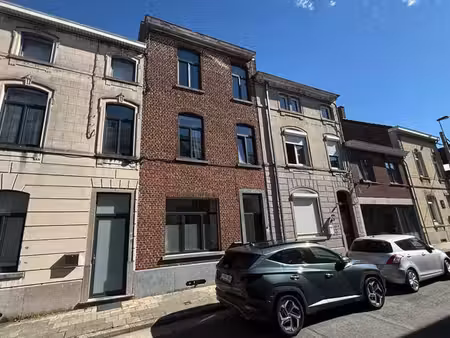 maison de ville 4 chambres - proximité gare de nivelles