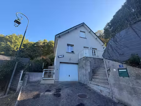 maison 2/3 chambres  garage  jardin