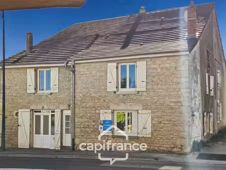 beaufort - maison de village à vendre 6 pièces (39) - 3 chambres - parking à proximité