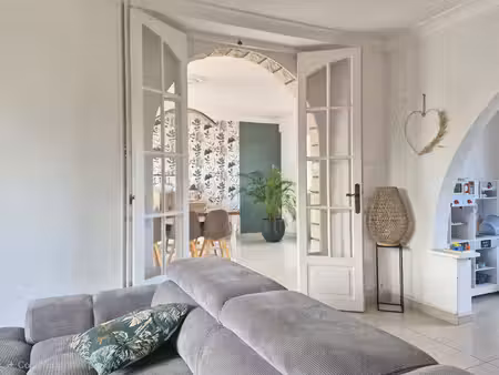 grde maison pleine de charme 5ch  2000m2 terrain  lombron