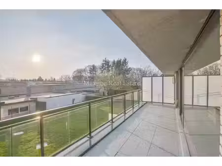 appartement moderne avec 2 chambres // terrasse sud //