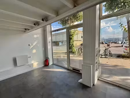 location commerce le havre 76600 22m²