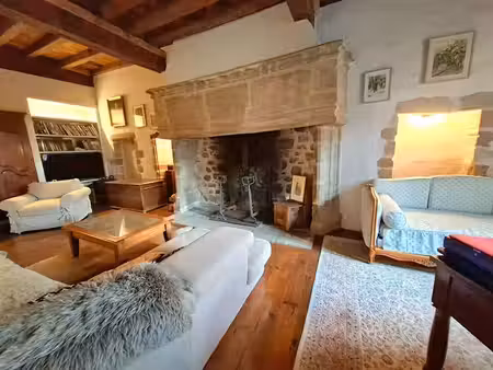 vente appartement 2 pièces 180 m² à beaulieu-sur-dordogne (19120)  257 000 €