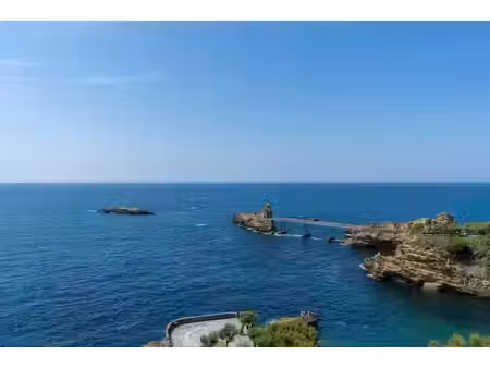 biarritz port vieux – appartement vue mer avec ascenseur