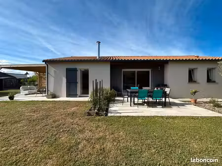 exclusivité maison à magné 2 chambres jardin garage