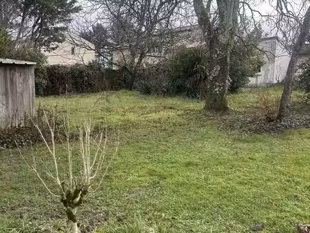 terrain à bâtir de 543 m² à cenac (33)