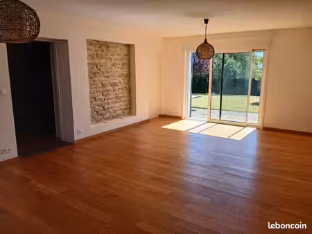 maison individuelle 200 m2