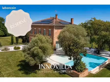 maison 8 pièces 240 m²