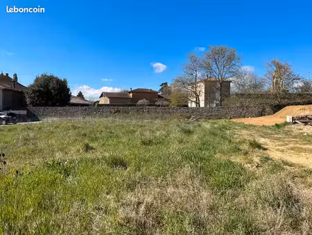 terrain 500 m2
