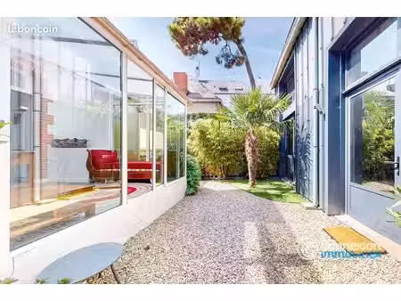 appartement 6 pièces 127 m²