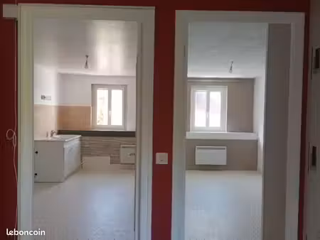 location t2 35m2