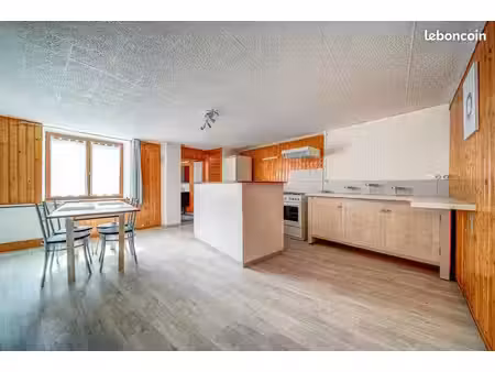 loue f3 meublé