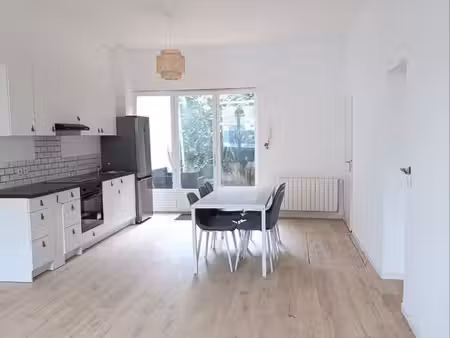 t3 meublé rénové 55m2 roubaix 920e