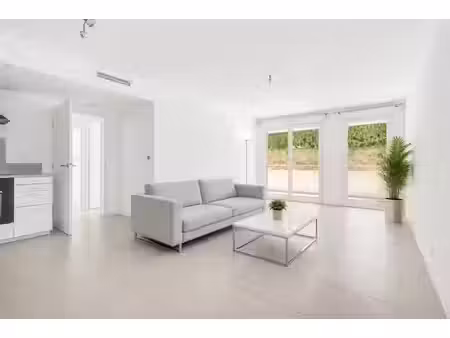 vente appartement 3 pièces 62.18 m² à rousset (13790)  287 000 €