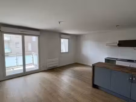 location t3