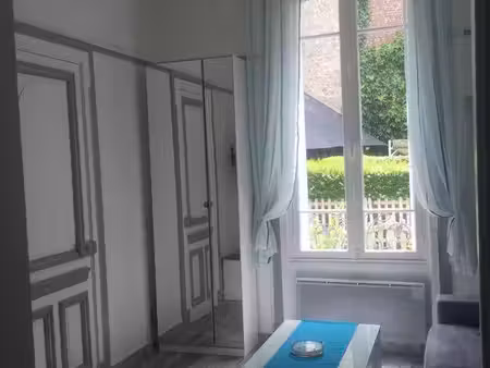 joli studio meublé à 50 m de la plage
