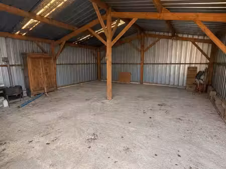 hangar de stockage