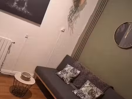 loue petit appartement meuble