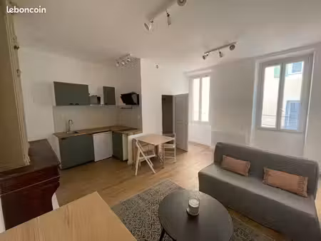 studio rénové 27m²