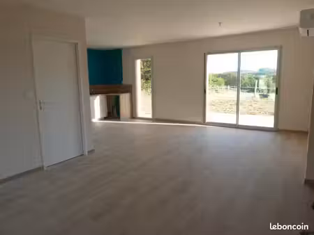 maison individuelle neuve  très lumineuse  au calme  86m²  plain pied  3 chambres  garage 