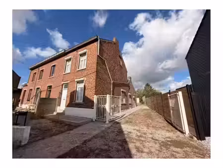 bien divers à vendre à rue de la fabrique 18 moustier-sur-sambre (vbe67742)