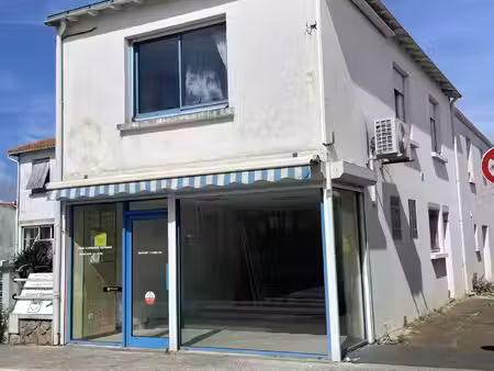 vente immeuble 75 m² saint-michel-en-l’herm (85580)
